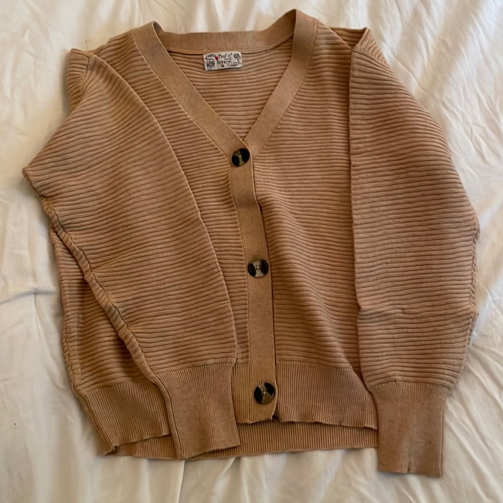 Got as a gift not my style, hasn’t been worn